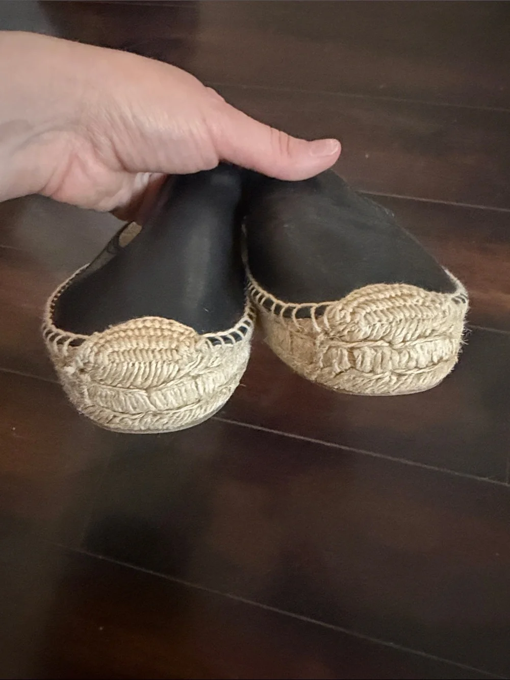Soludos Black Leather Espadrille Slip-On Flats with Natural Jute Trim Size 9
